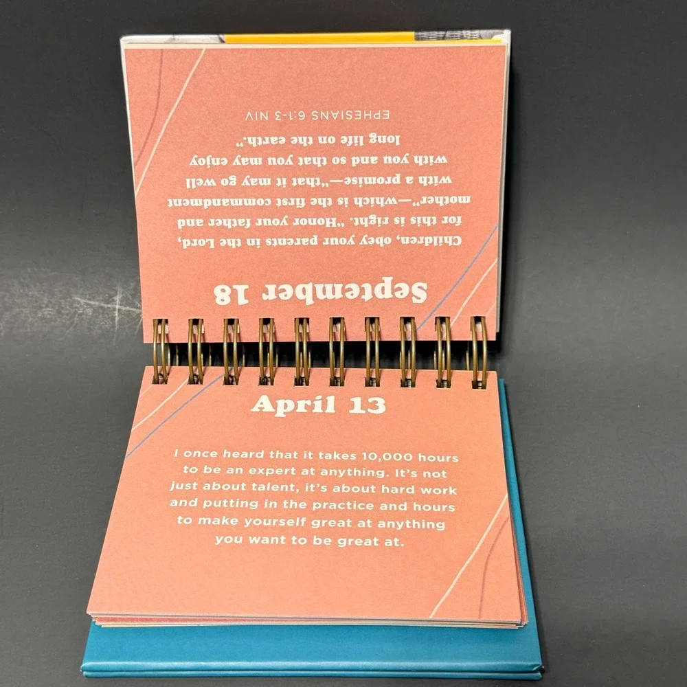 Sadie Robertson Live Original DaySpring DayBrightener Perpetual Calendar J3547 *